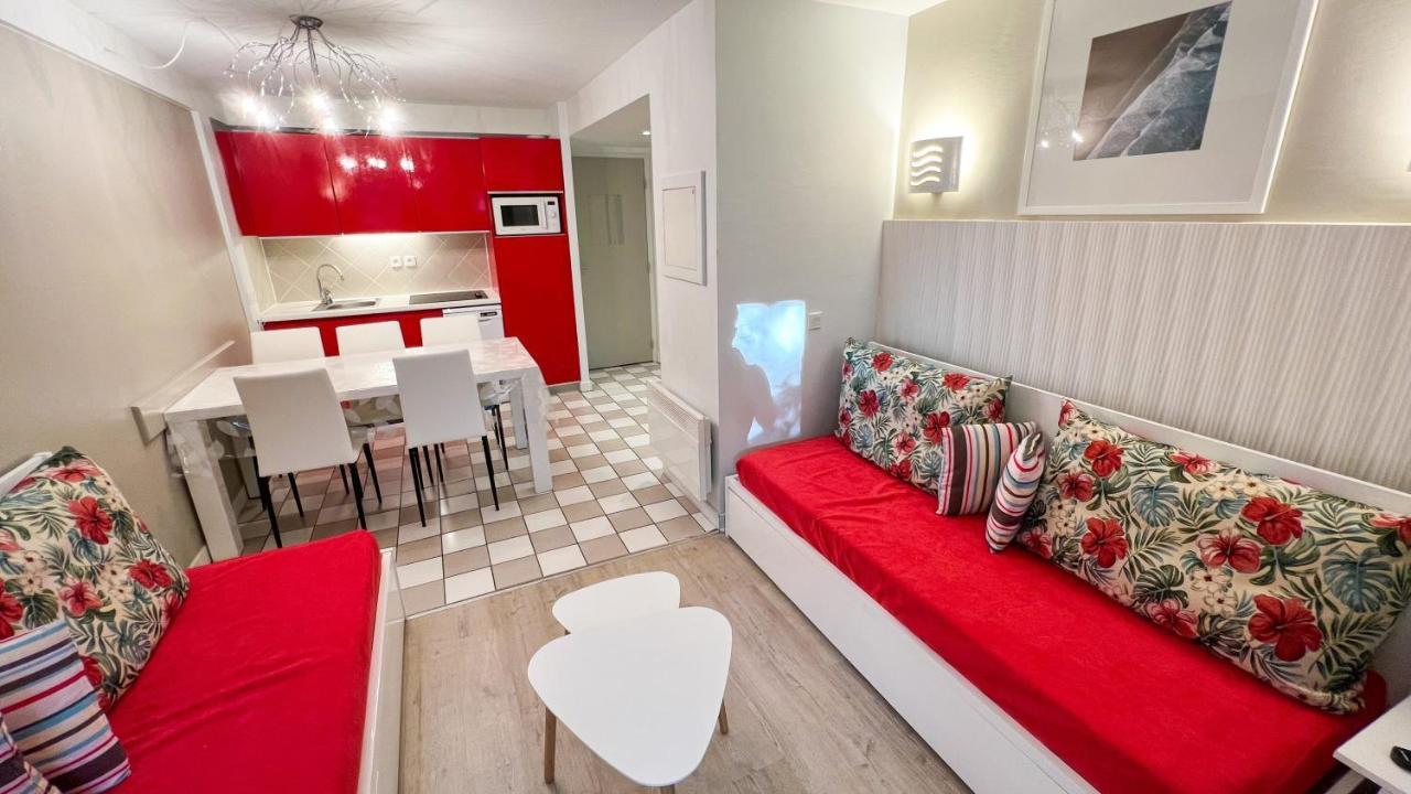 6-Person Apartment With Swimming Pool Tennis Court And Free Parking 25 Le Touquet Екстер'єр фото