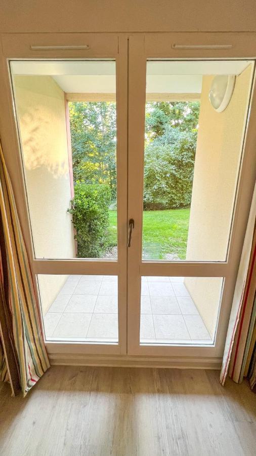 6-Person Apartment With Swimming Pool Tennis Court And Free Parking 25 Le Touquet Екстер'єр фото