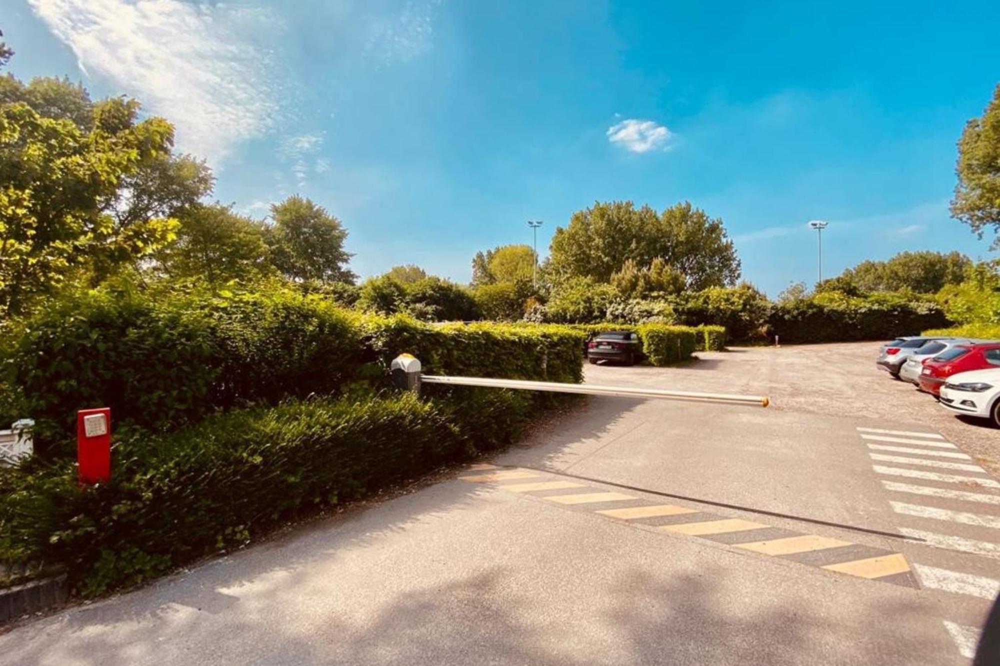 6-Person Apartment With Swimming Pool Tennis Court And Free Parking 25 Le Touquet Екстер'єр фото